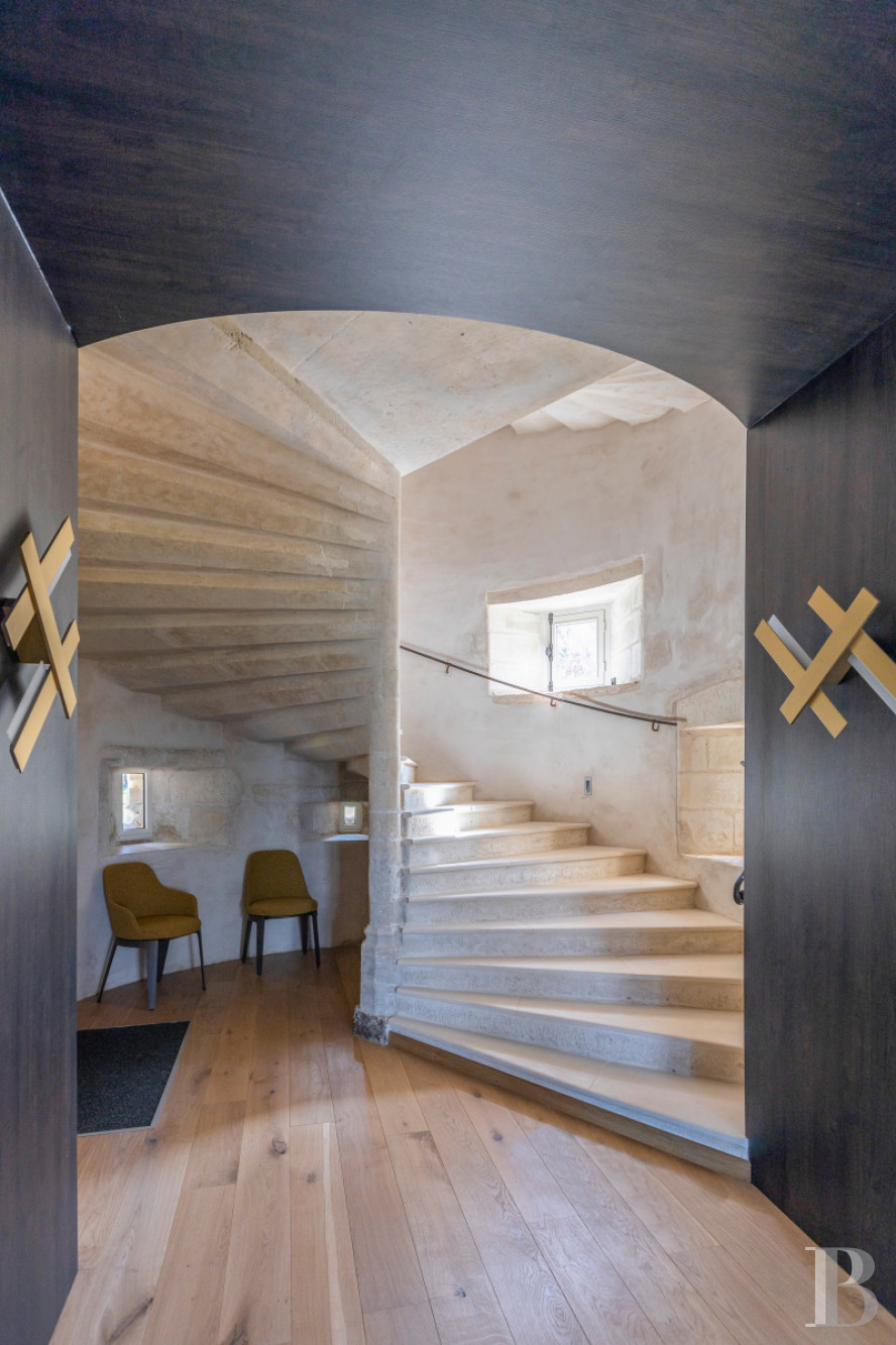 A fully renovated 15th century chateau in Poitou-Charentes, not far from Rochefort - photo  n°15