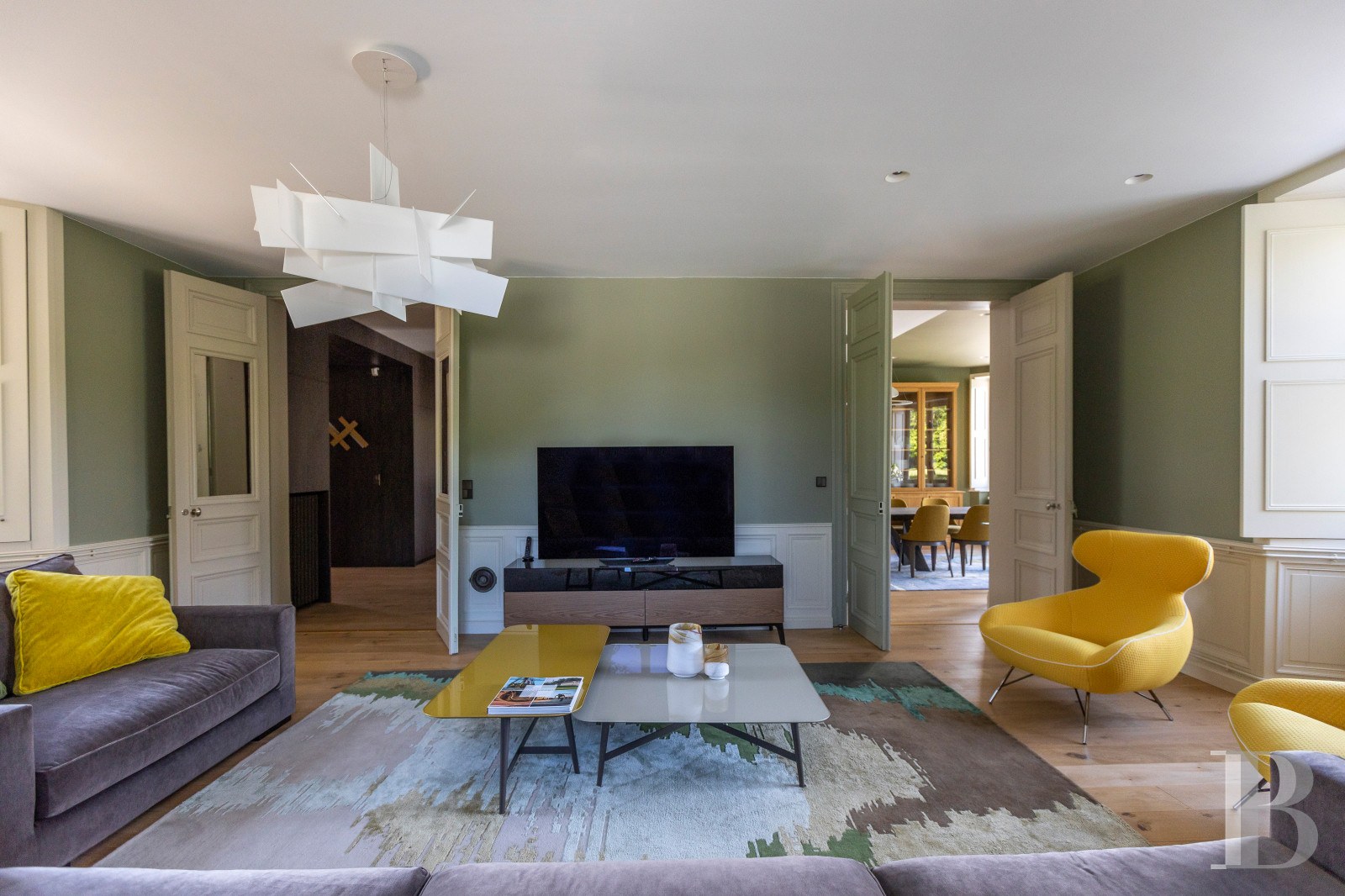 A fully renovated 15th century chateau in Poitou-Charentes, not far from Rochefort - photo  n°6