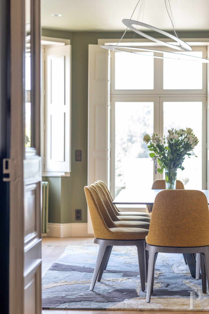 A fully renovated 15th century chateau in Poitou-Charentes, not far from Rochefort - photo  n°11