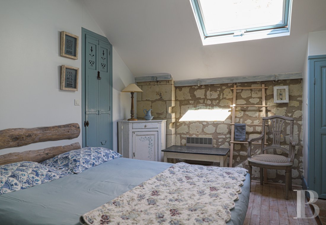 An apartment in a former 15th century bargeman's house in Montsoreau, Maine-et-Loire - photo  n°12