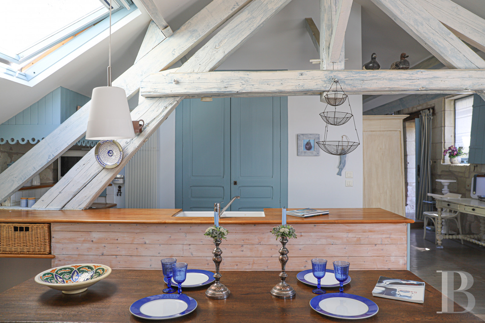 À Montsoreau, en Maine-et-Loire, un appartement dans une ancienne maison de mariniers du 15e siècle - photo  n°9