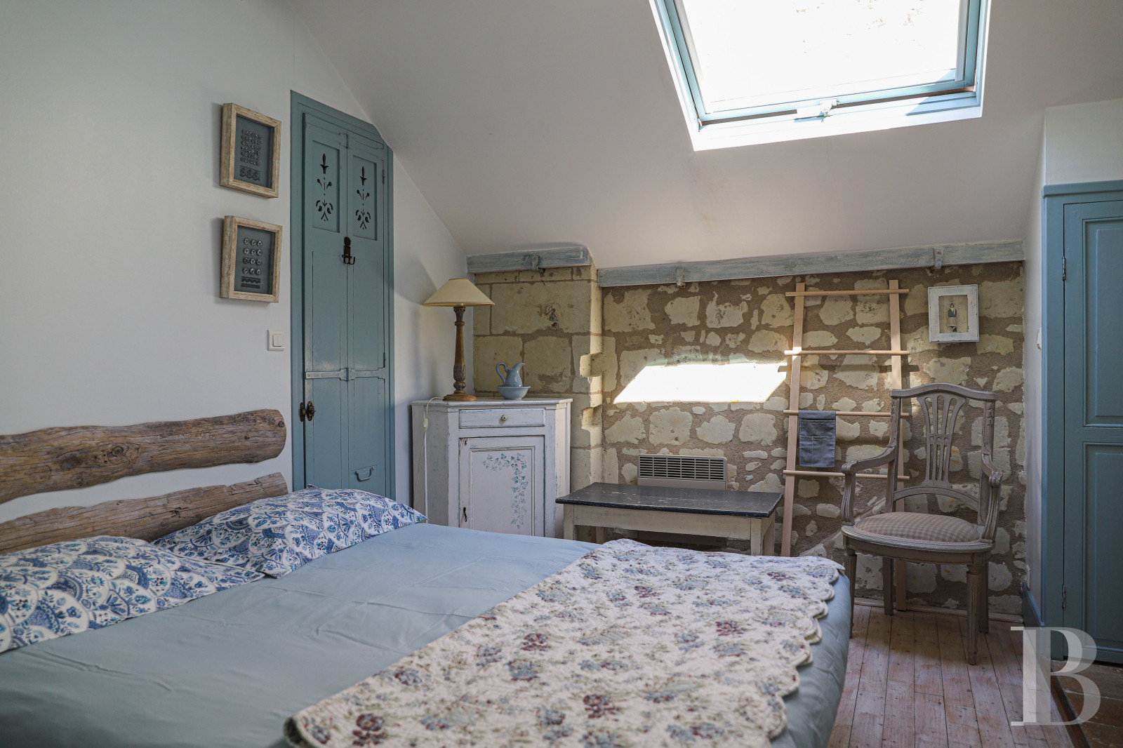 À Montsoreau, en Maine-et-Loire, un appartement dans une ancienne maison de mariniers du 15e siècle - photo  n°12