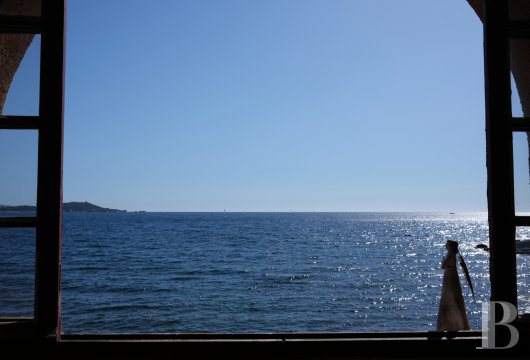 A simple cabin transformed into a real gem on the Gulf of Ajaccio in Corsica  - photo  n°15