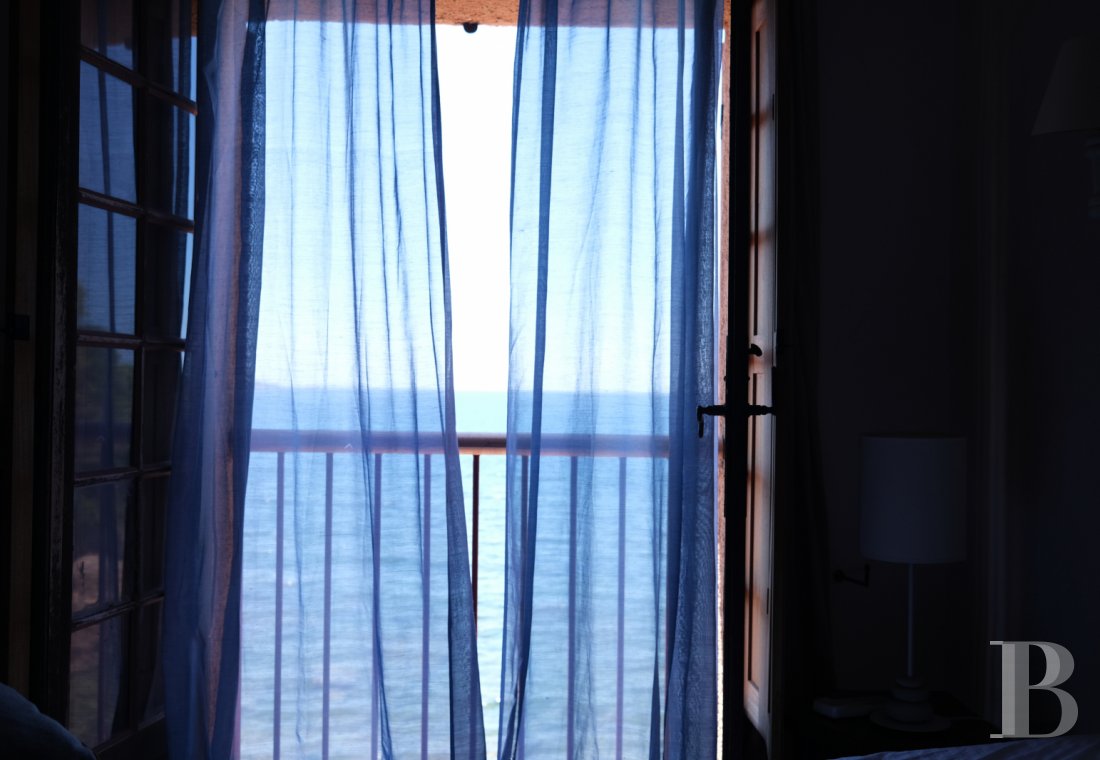 A simple cabin transformed into a real gem on the Gulf of Ajaccio in Corsica  - photo  n°26