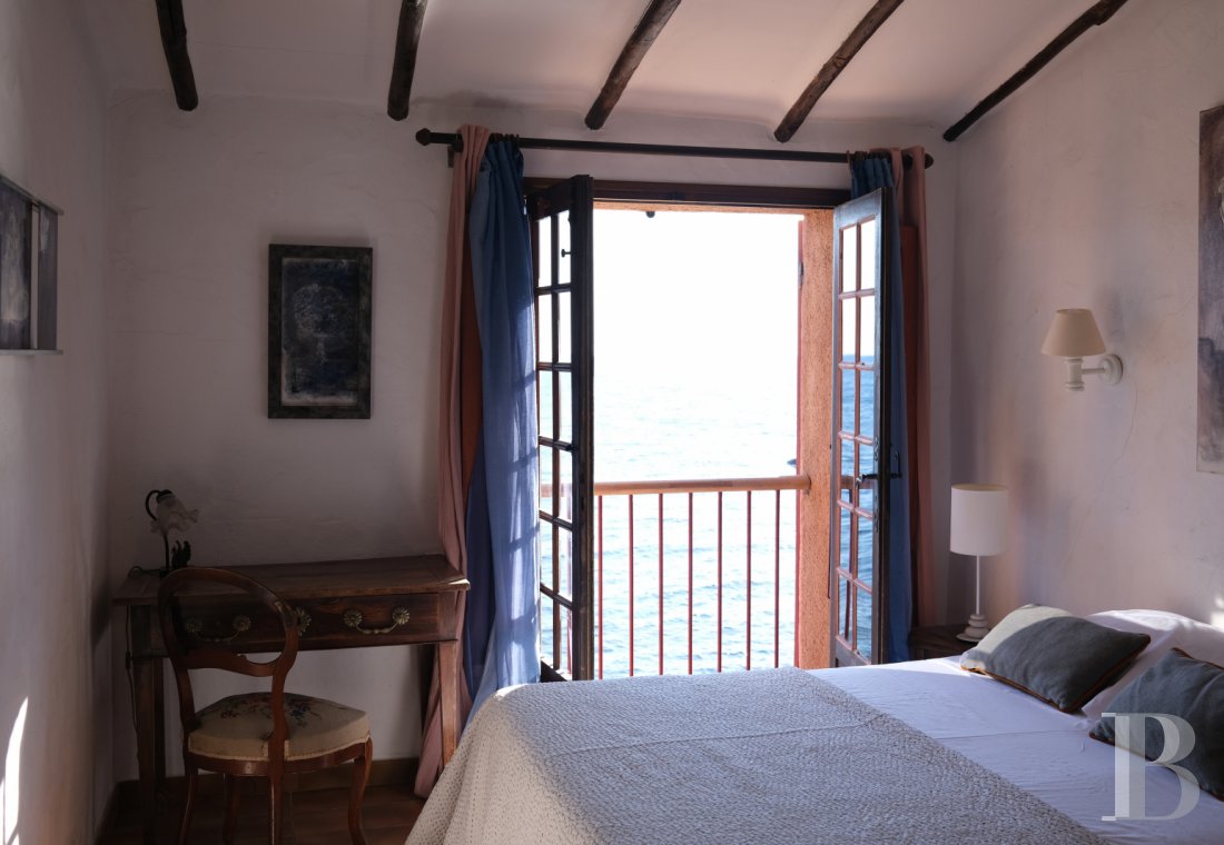 A simple cabin transformed into a real gem on the Gulf of Ajaccio in Corsica  - photo  n°18