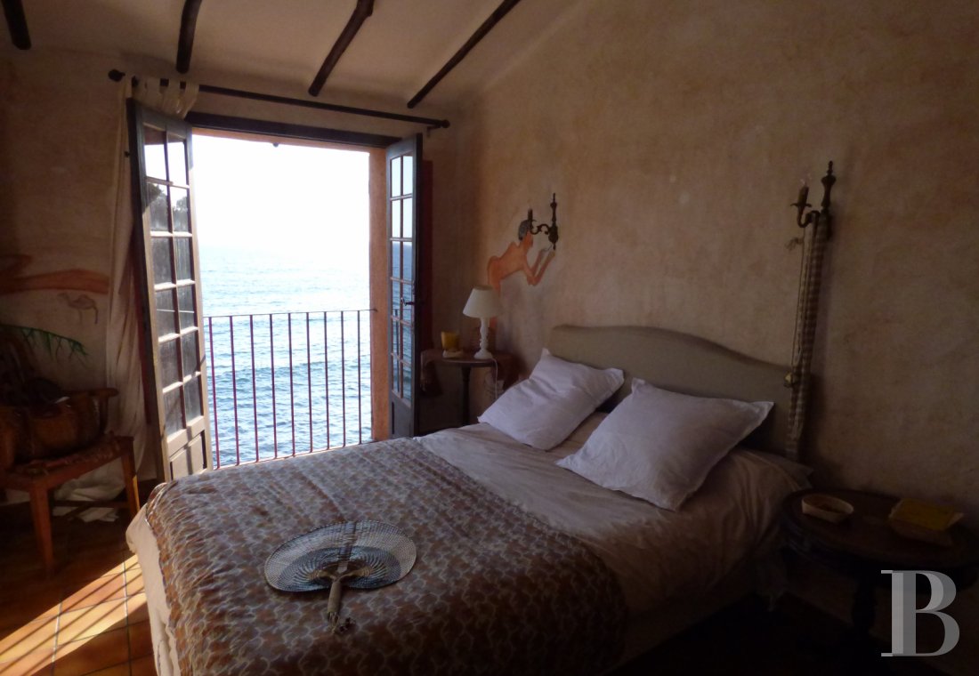 A simple cabin transformed into a real gem on the Gulf of Ajaccio in Corsica  - photo  n°19