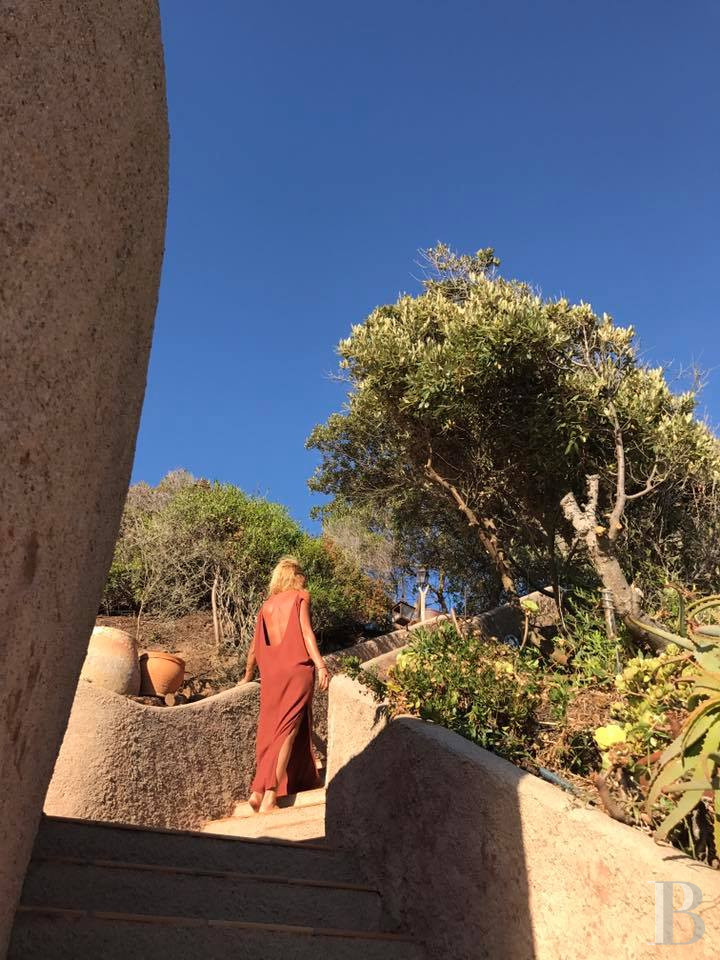 En Corse, dans le golfe d’Ajaccio, un simple cabanon devenu une perle rare - photo  n°7