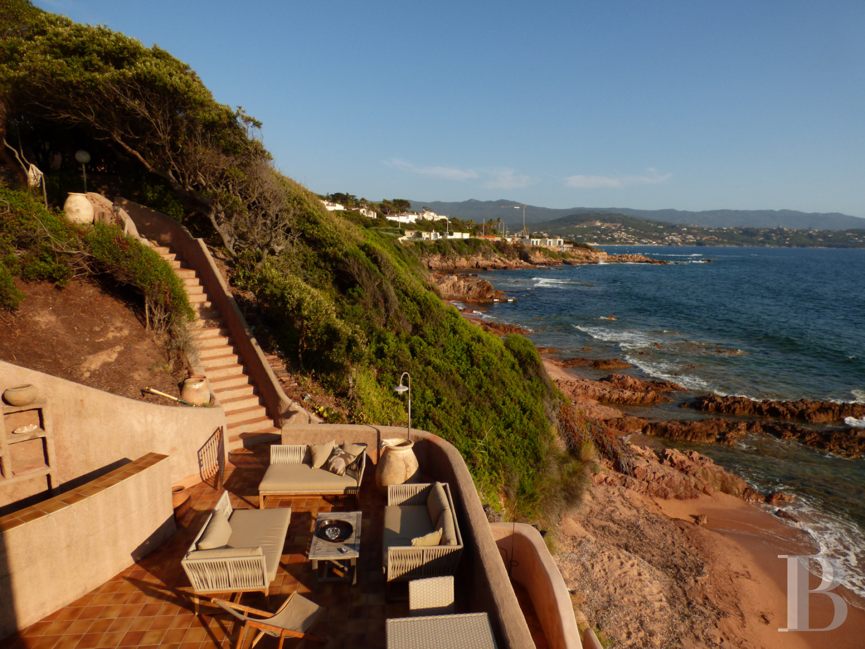 En Corse, dans le golfe d’Ajaccio, un simple cabanon devenu une perle rare - photo  n°6