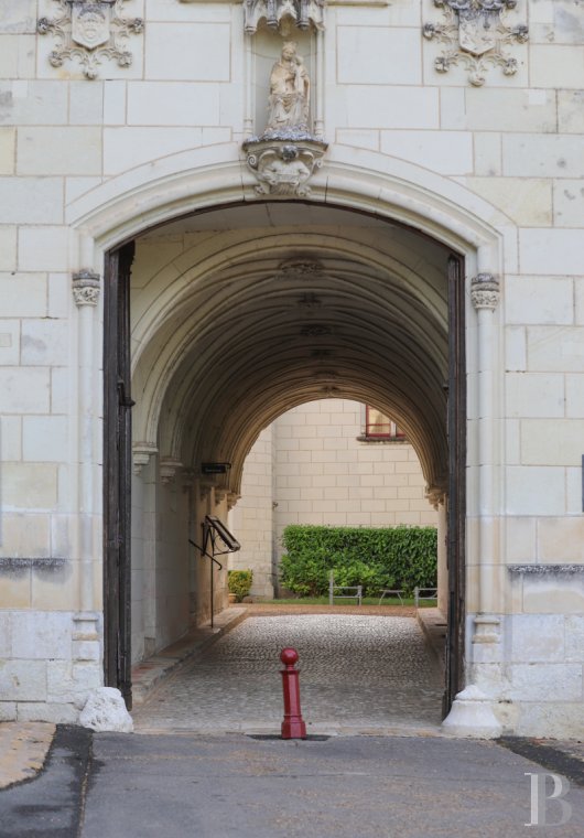 A vast château hotel dating back to the 15th century to the east of Tours, in Loir-et-Cher - photo  n°6