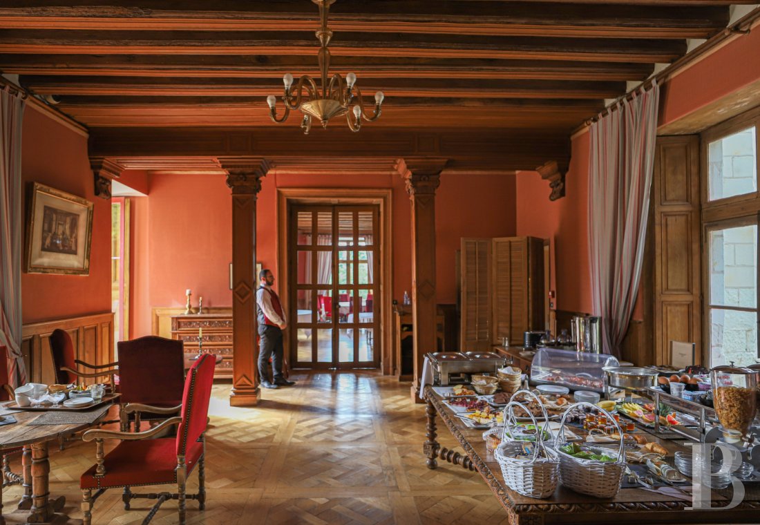 A vast château hotel dating back to the 15th century to the east of Tours, in Loir-et-Cher - photo  n°9