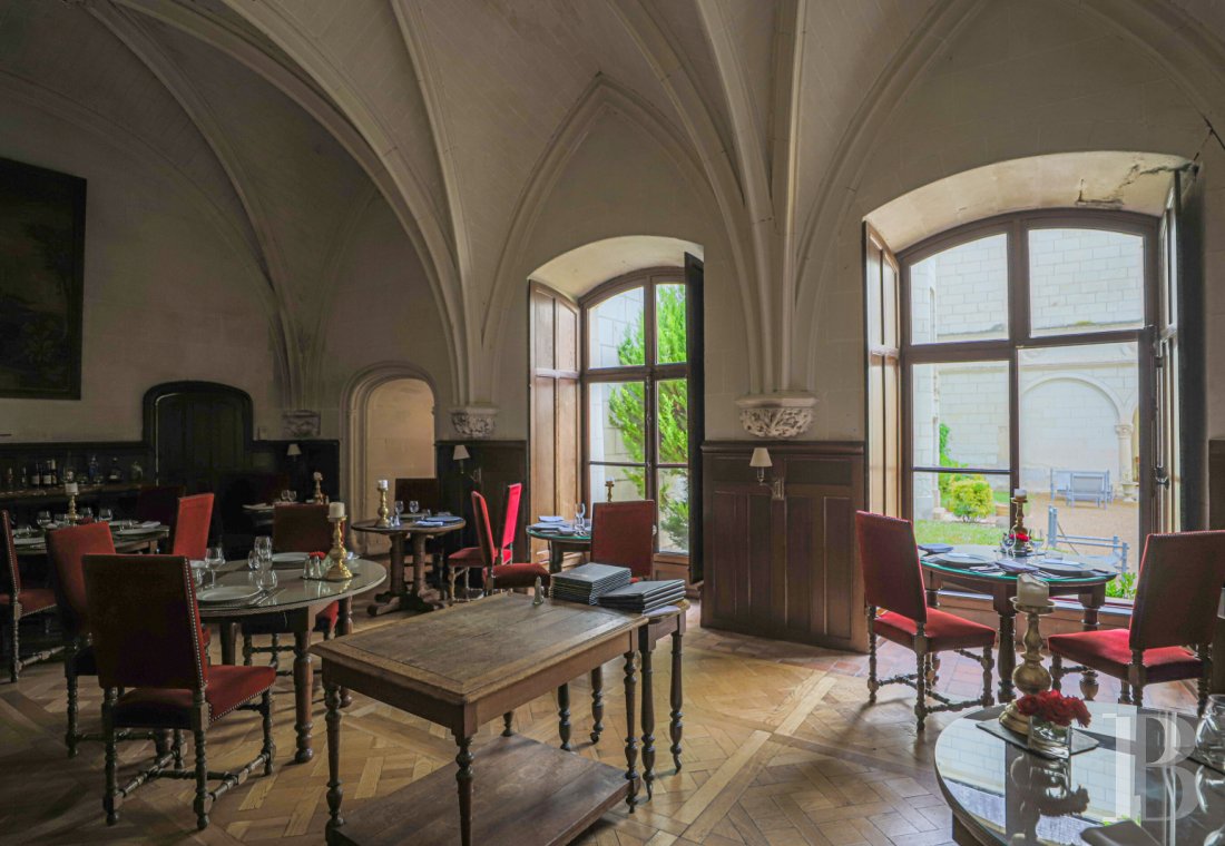 A vast château hotel dating back to the 15th century to the east of Tours, in Loir-et-Cher - photo  n°13