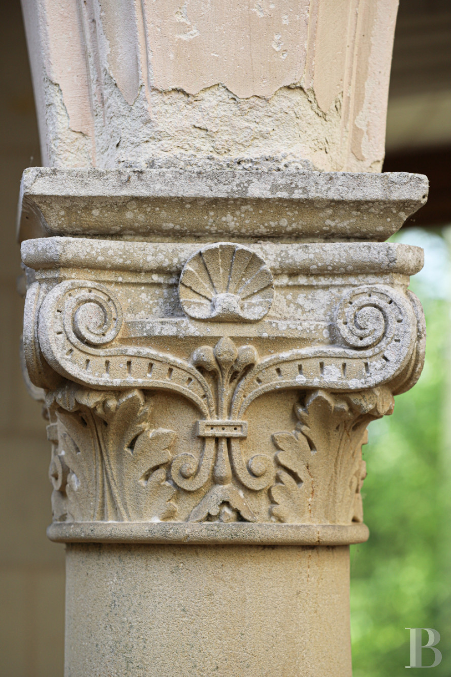 A vast château hotel dating back to the 15th century to the east of Tours, in Loir-et-Cher - photo  n°2