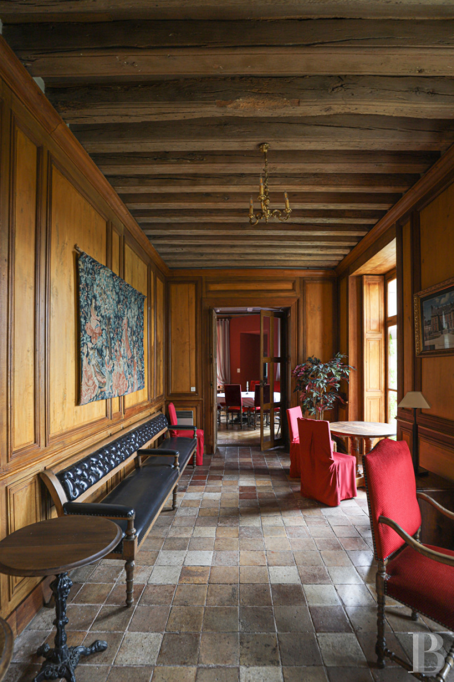 A vast château hotel dating back to the 15th century to the east of Tours, in Loir-et-Cher - photo  n°14