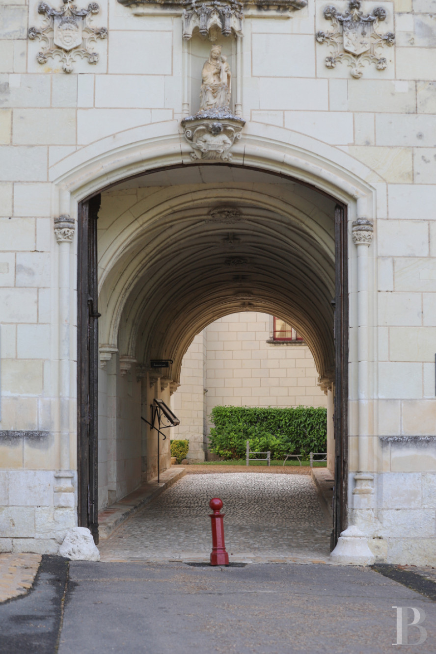 A vast château hotel dating back to the 15th century to the east of Tours, in Loir-et-Cher - photo  n°6