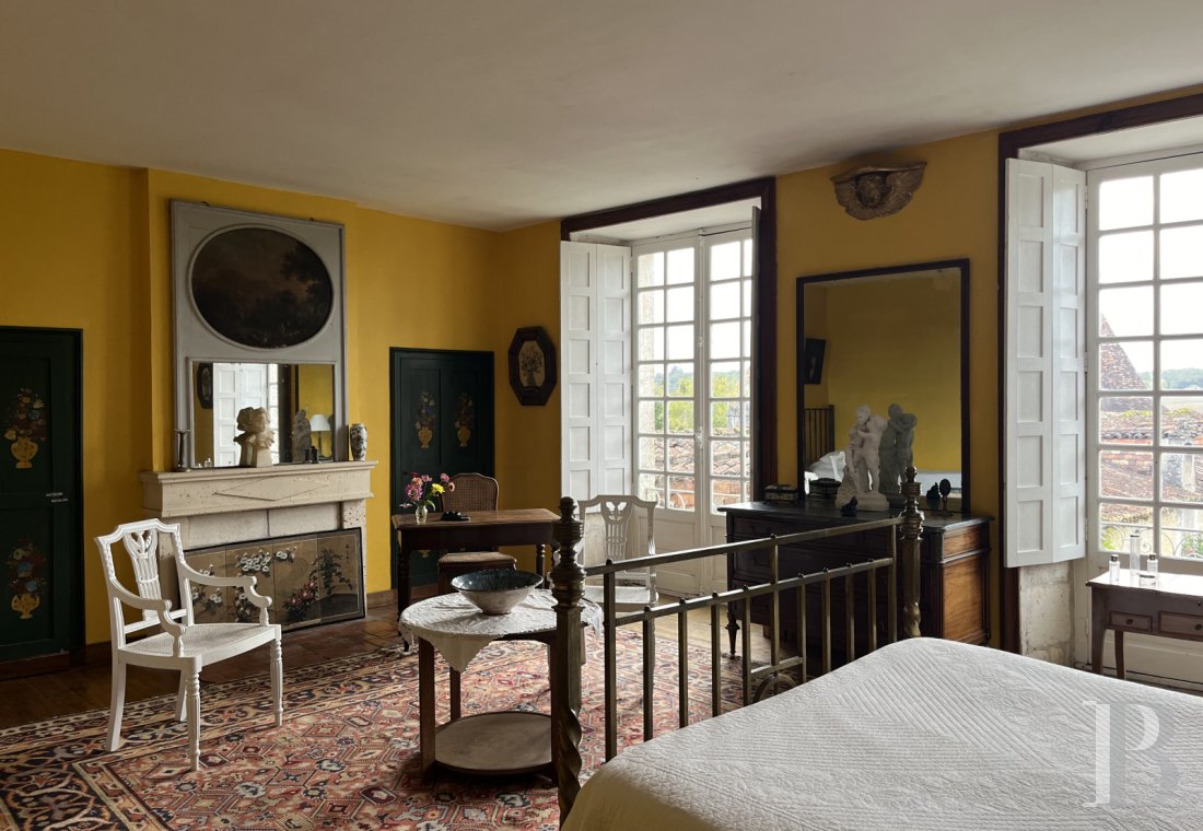 A 17th and 18th century Périgord manor house and its formal garden between Angoulême and Périgueux in the Dordogne - photo  n°16