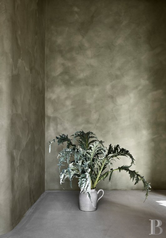 A former 18th century royal factory saved from ruin and completely renovated in Lectoure, the Gers - photo  n°8