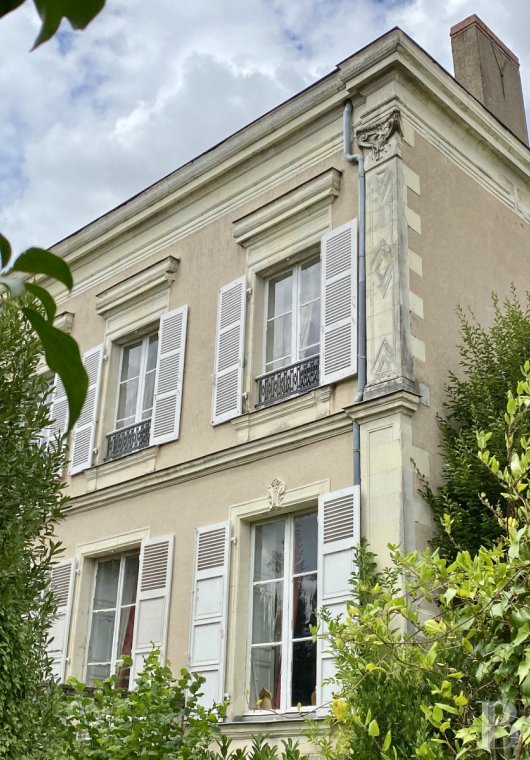 mansion houses for sale France pays de loire   - 3