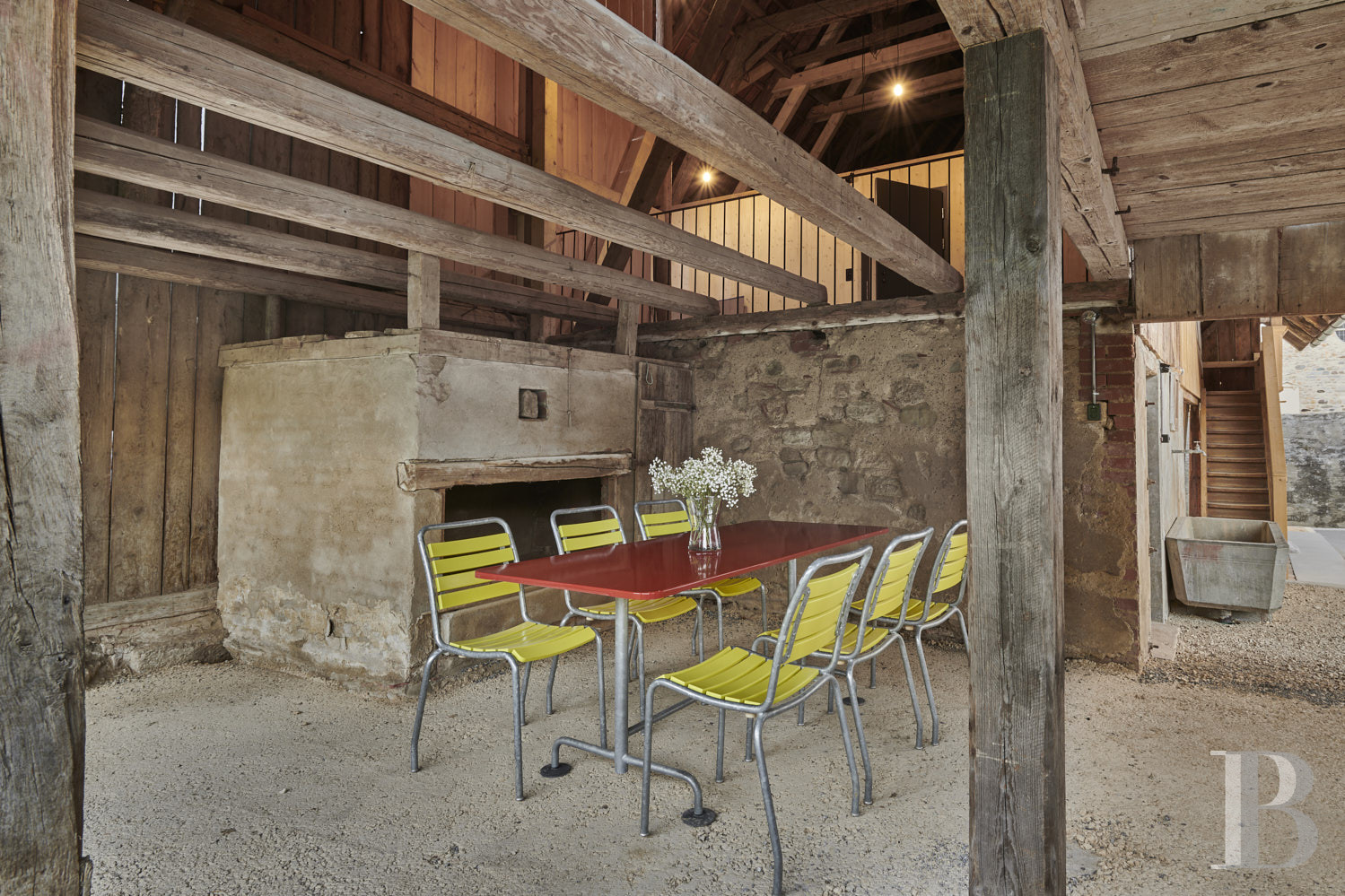 À Vinelz, dans le canton de Berne, une ancienne maison paysanne du 19e siècle - photo  n°8