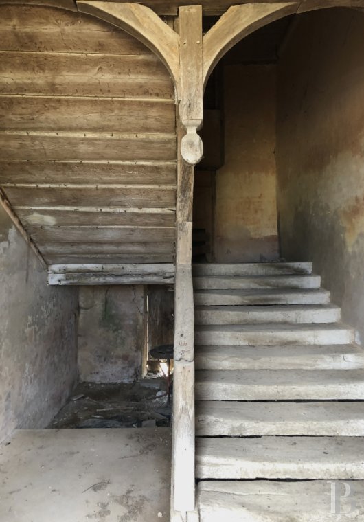 chateaux a vendre bourgogne   - 3