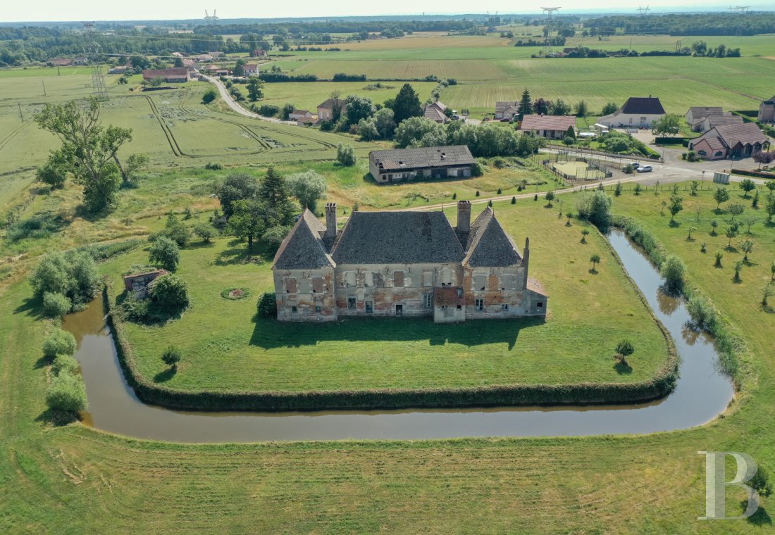 chateaux a vendre bourgogne   - 11