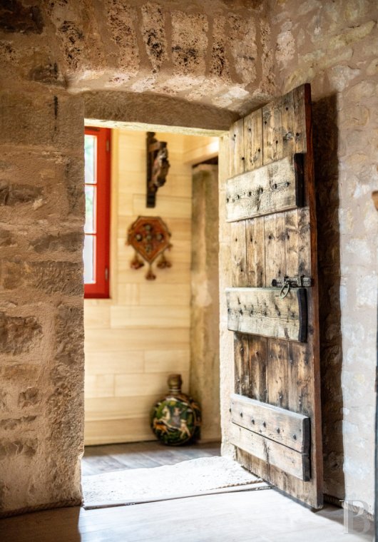character properties France midi pyrenees   - 13
