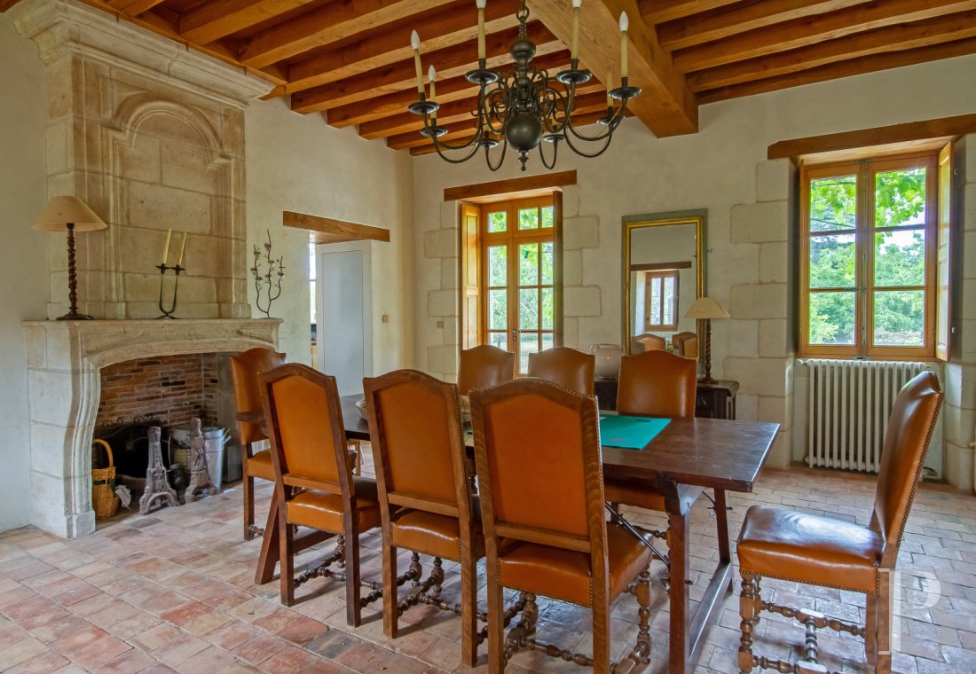 character properties France aquitaine   - 7