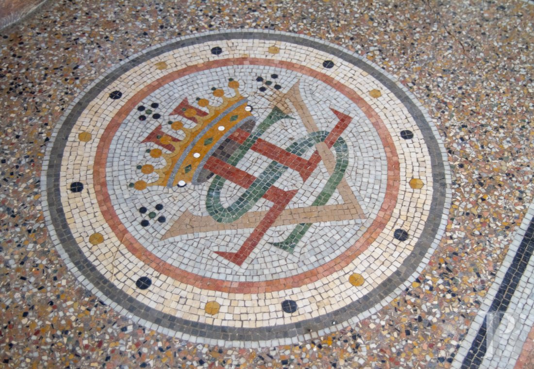 character properties France aquitaine   - 6