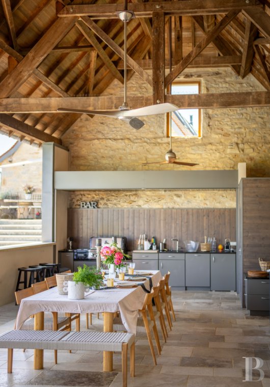 An old farm converted into a holiday hamlet not far from the border with Lot, in Aveyron - photo  n°4