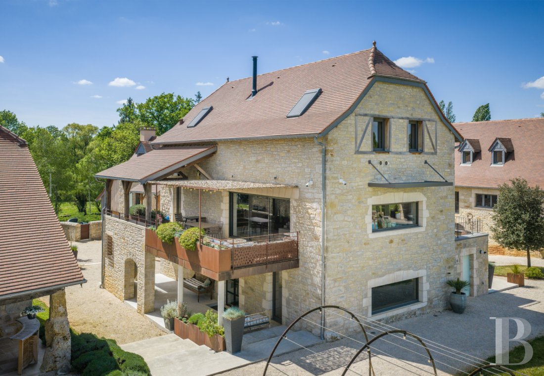 An old farm converted into a holiday hamlet not far from the border with Lot, in Aveyron - photo  n°6