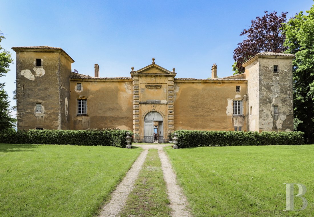 chateaux for sale France rhones alps   - 3