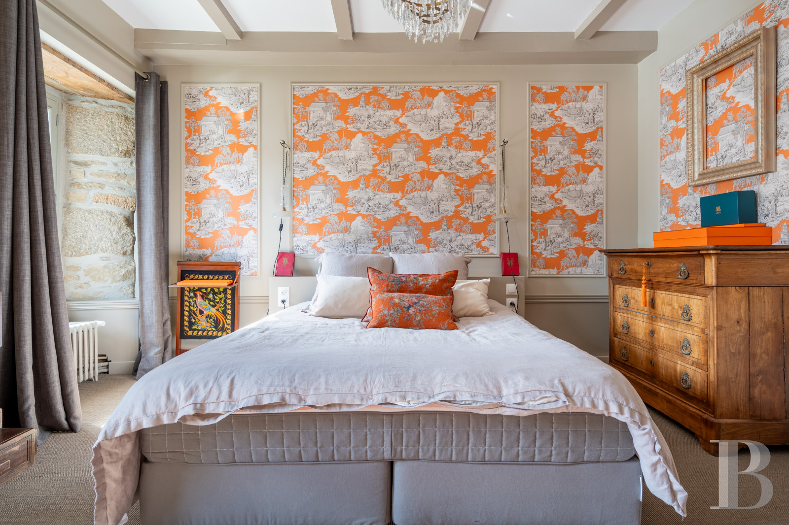 A 17th century manor house with a walled garden, in the heart of the village of Lanildut on the tip of Finistère - photo  n°25