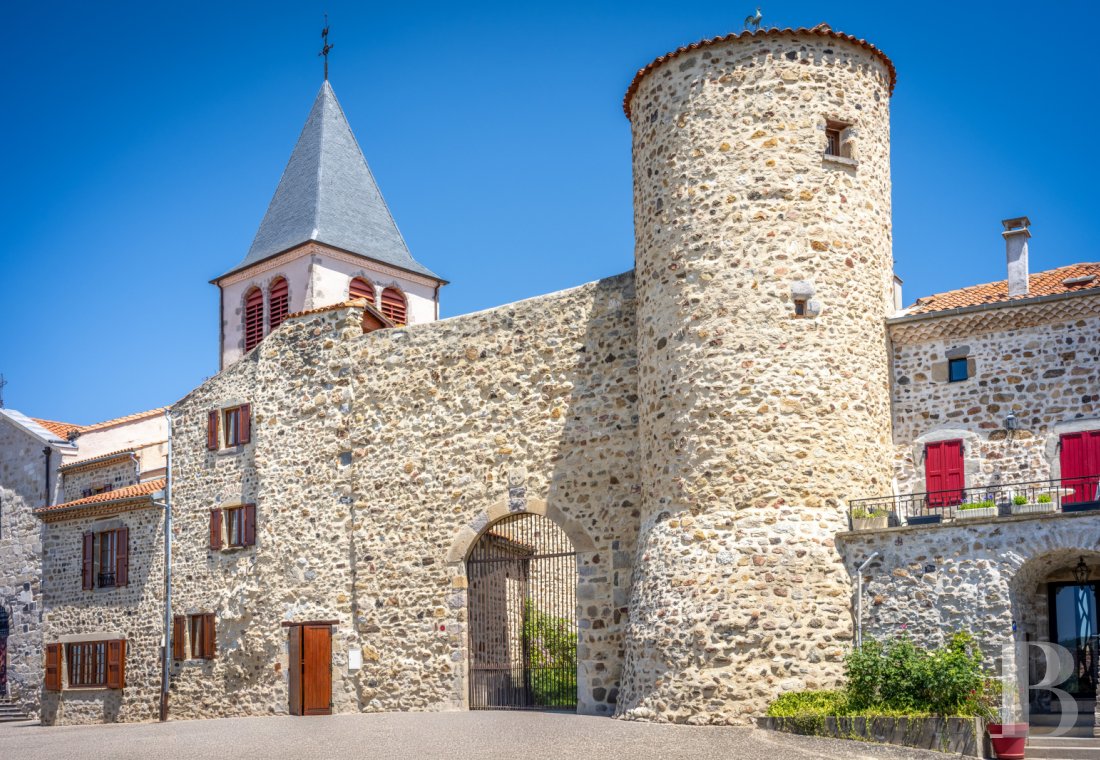 monastery for sale France auvergne   - 1