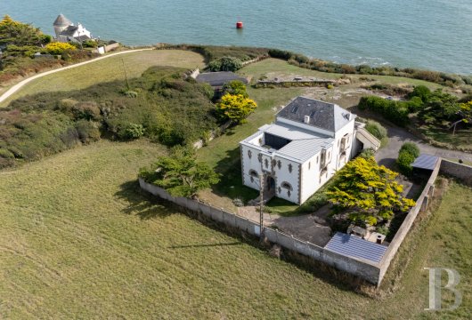 Dans le Finistère, face à l’île de Groix, un ancien fort Vauban réaménagé en vaste maison - photo  n°43