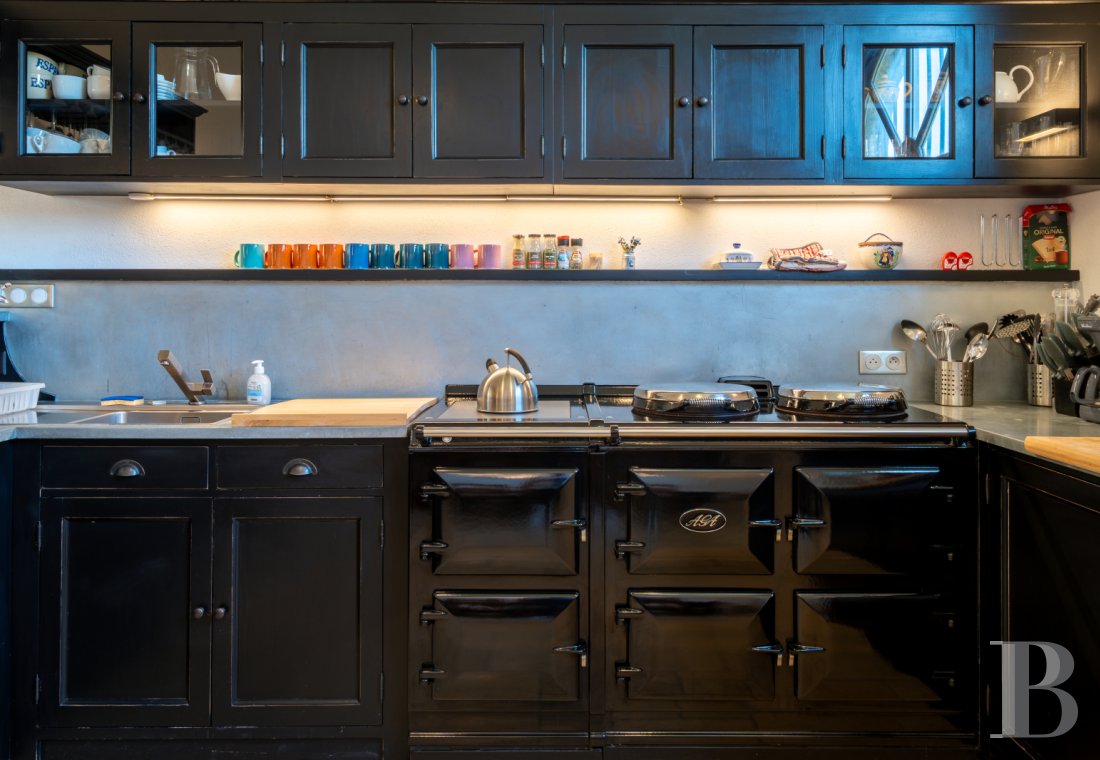 Dans le Finistère, face à l’île de Groix, un ancien fort Vauban réaménagé en vaste maison - photo  n°17