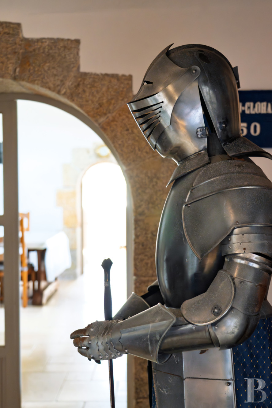 Dans le Finistère, face à l’île de Groix, un ancien fort Vauban réaménagé en vaste maison - photo  n°12