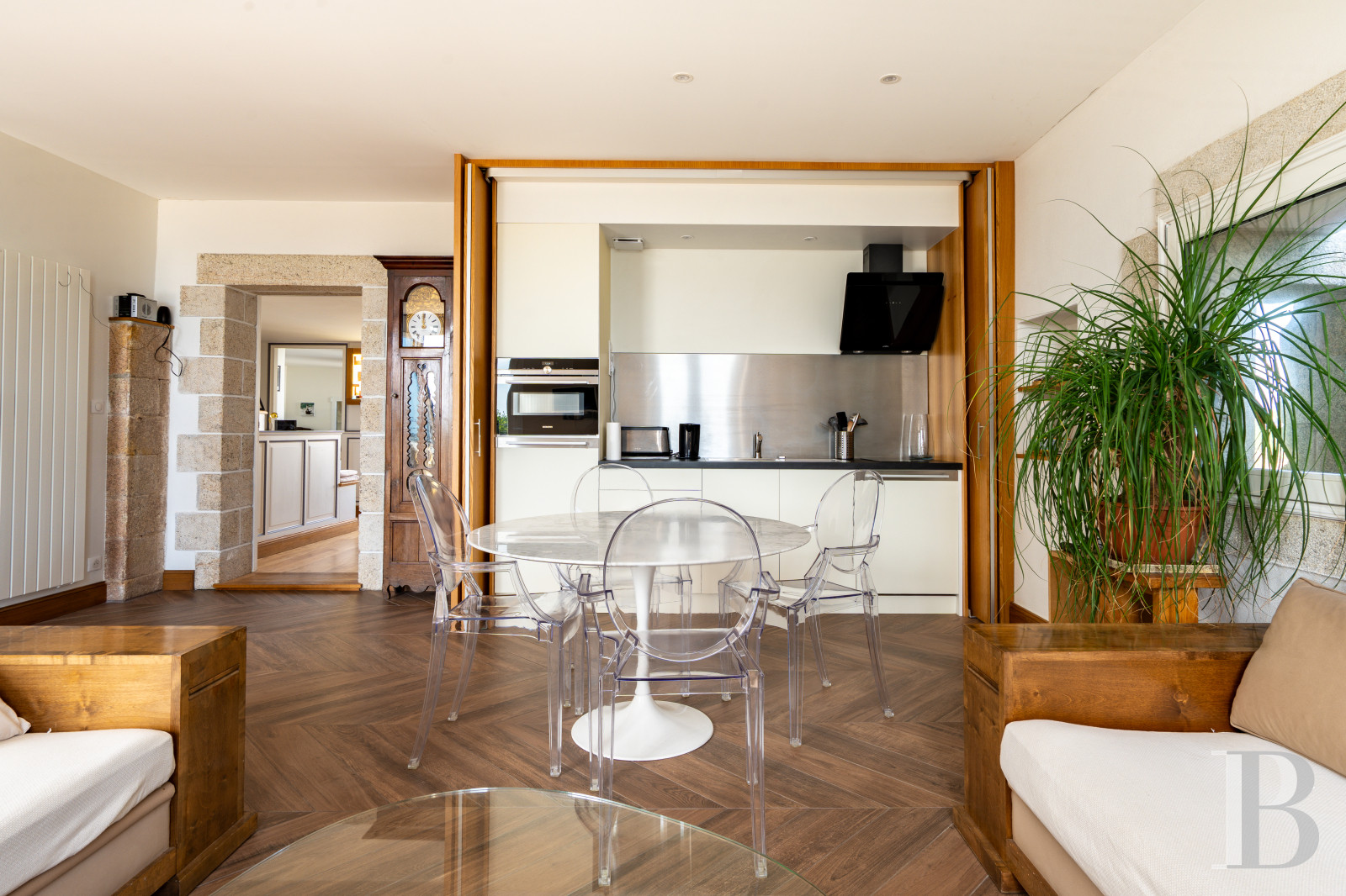 Dans le Finistère, face à l’île de Groix, un ancien fort Vauban réaménagé en vaste maison - photo  n°21