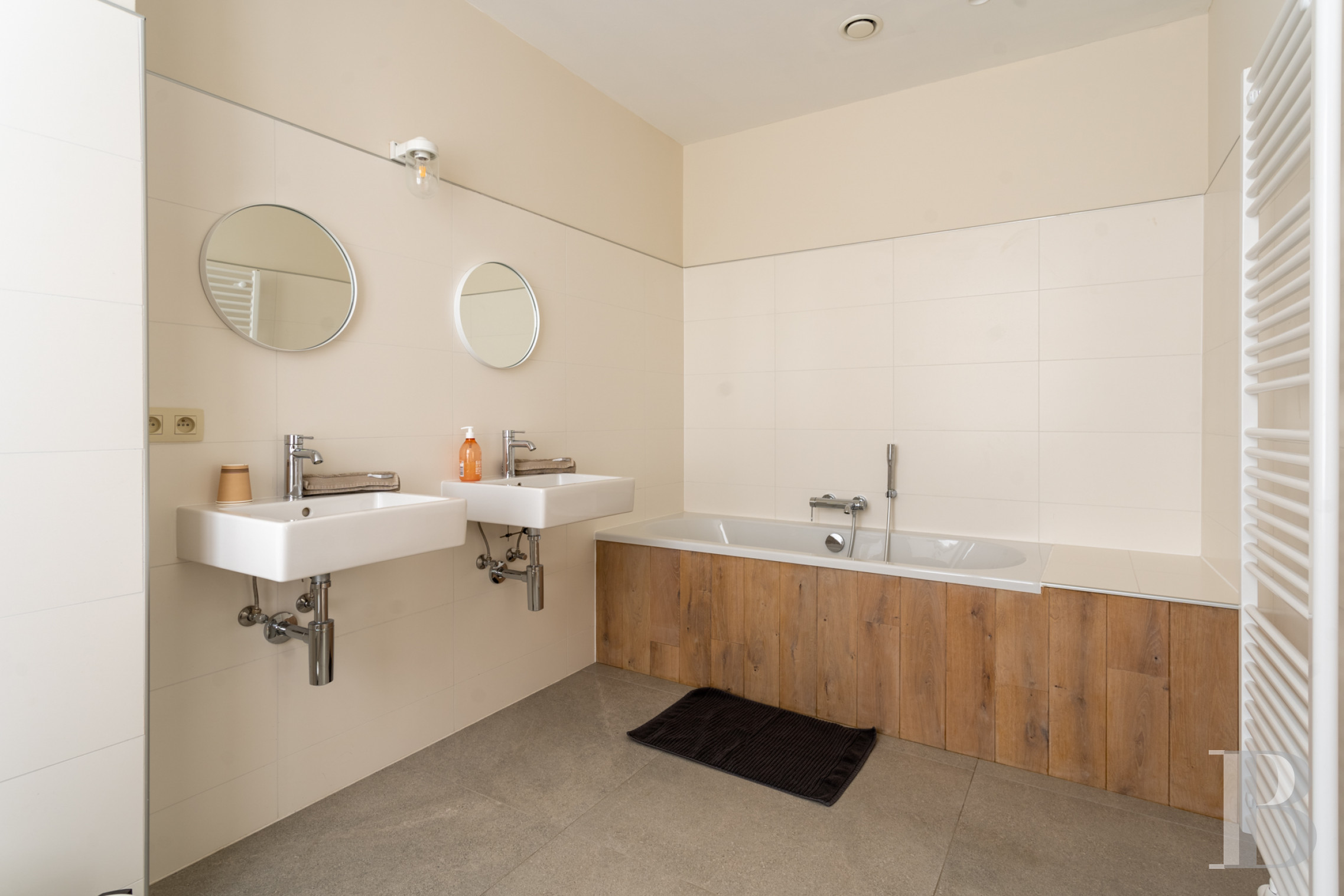 A vast estate in the province of Namur, Belgium, with an ecological focus - photo  n°14