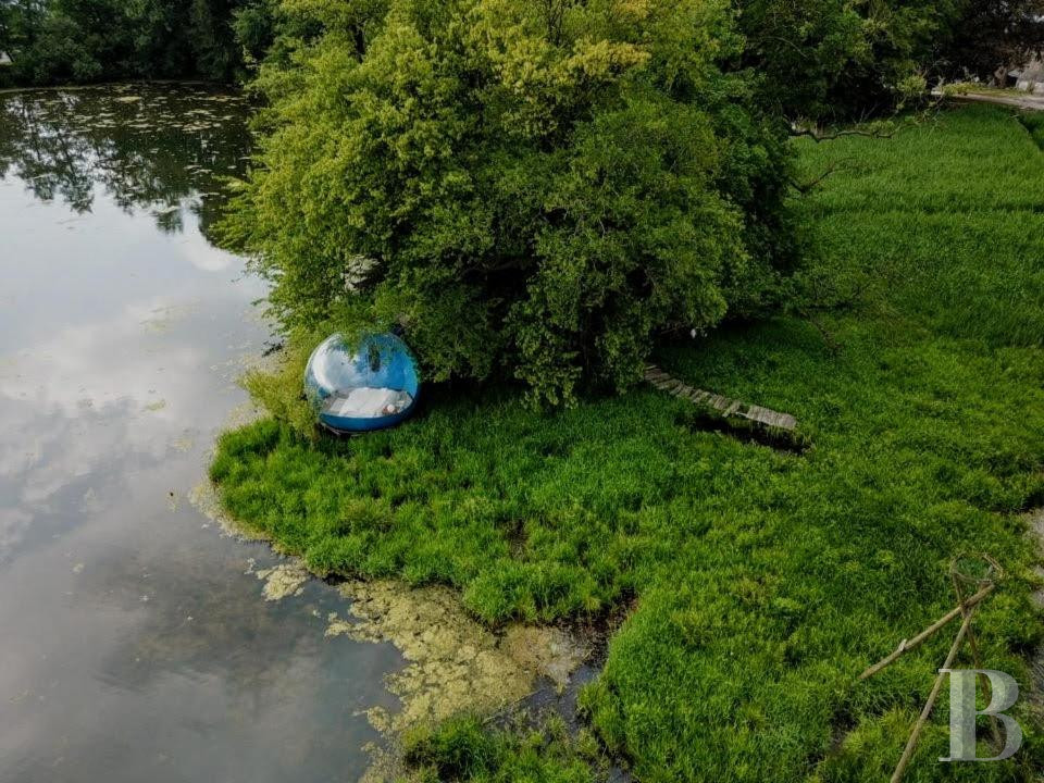 A vast estate in the province of Namur, Belgium, with an ecological focus - photo  n°18