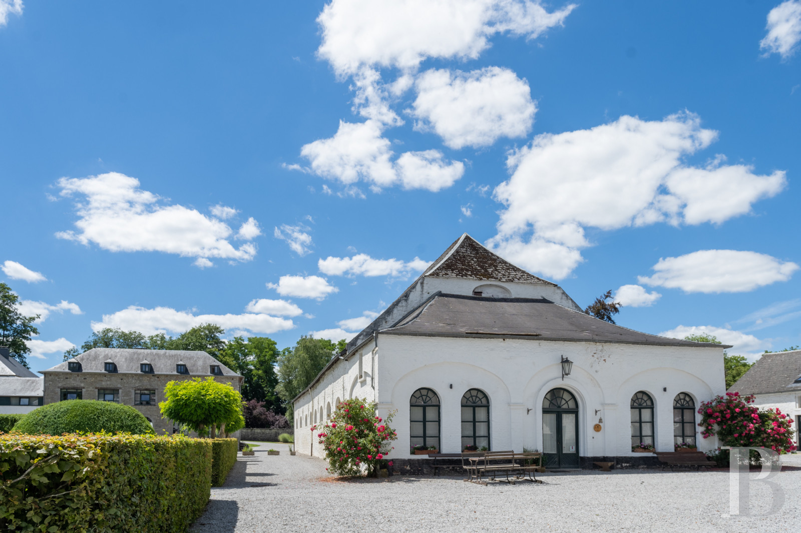 A vast estate in the province of Namur, Belgium, with an ecological focus - photo  n°6