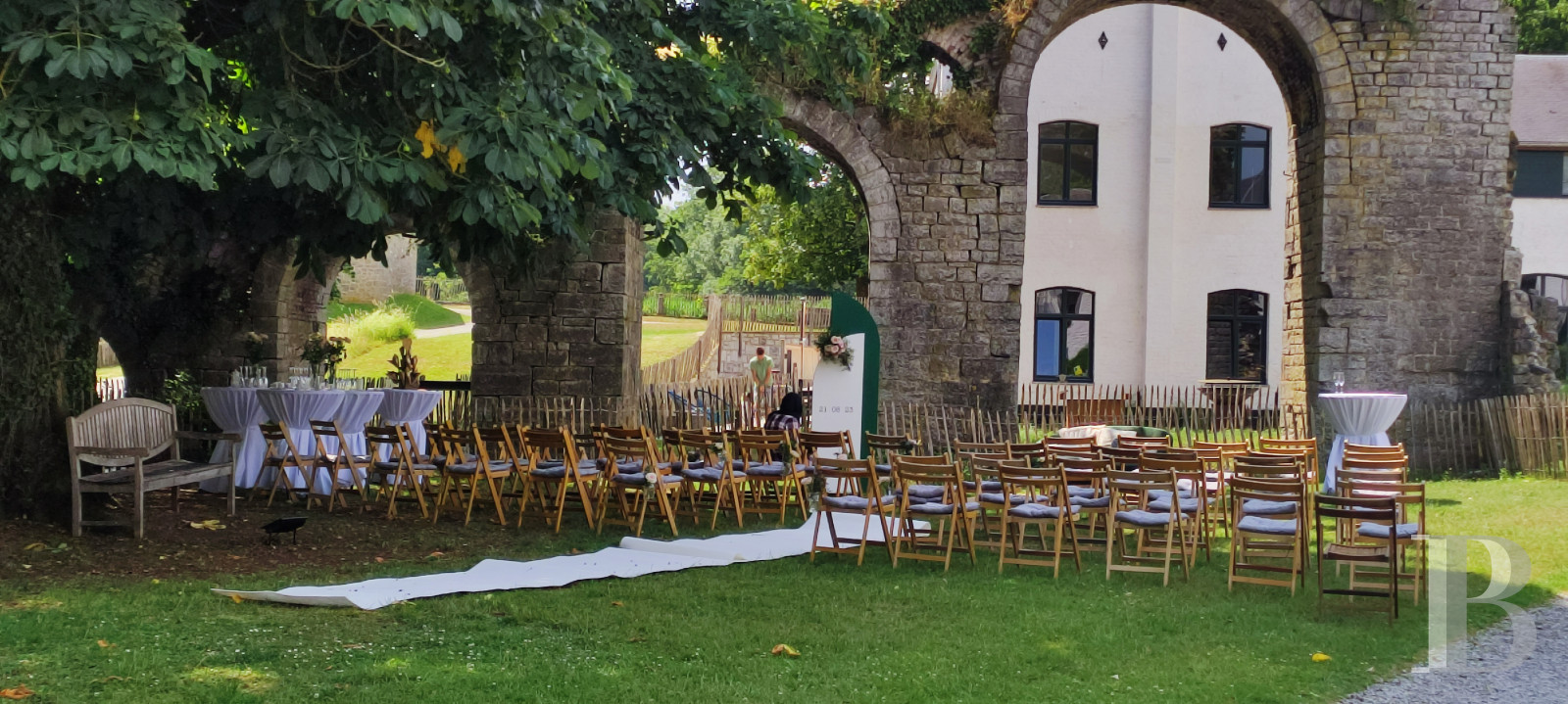 A vast estate in the province of Namur, Belgium, with an ecological focus - photo  n°26