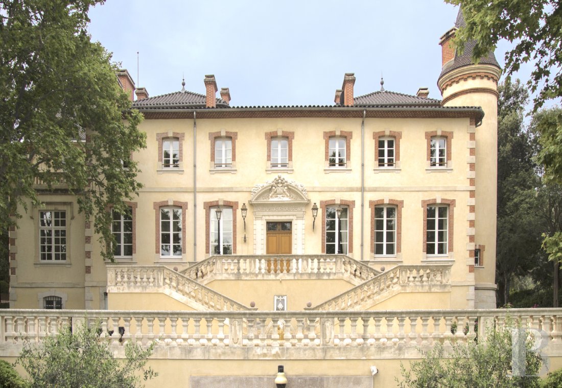 A patrician mansion in seven-hectare parkland in Marseille on the edge of the city and facing the calanques - photo  n°8