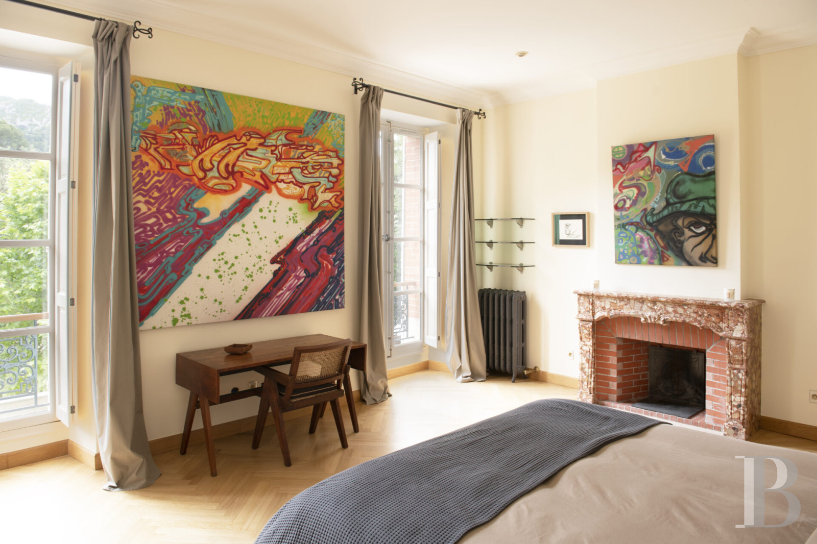 À Marseille, en lisière de la ville et tournée vers les calanques, une demeure patricienne dans son parc de sept hectares - photo  n°25