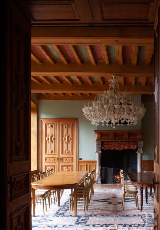 A chateau-fortress with a one hundred hectare estate in the county of Namur, to the south of Brussels in Belgium - photo  n°7