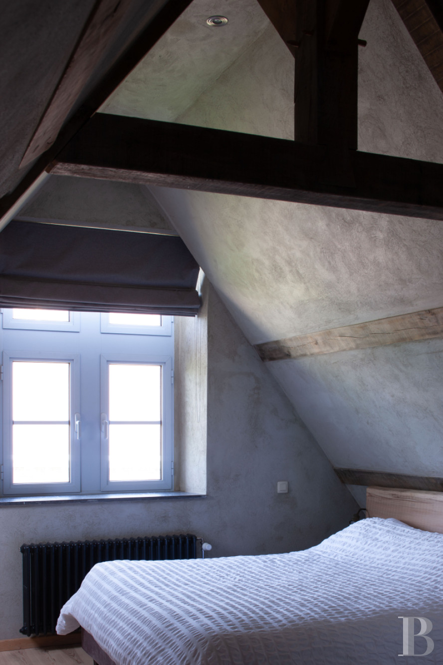 A chateau-fortress with a one hundred hectare estate in the county of Namur, to the south of Brussels in Belgium - photo  n°35