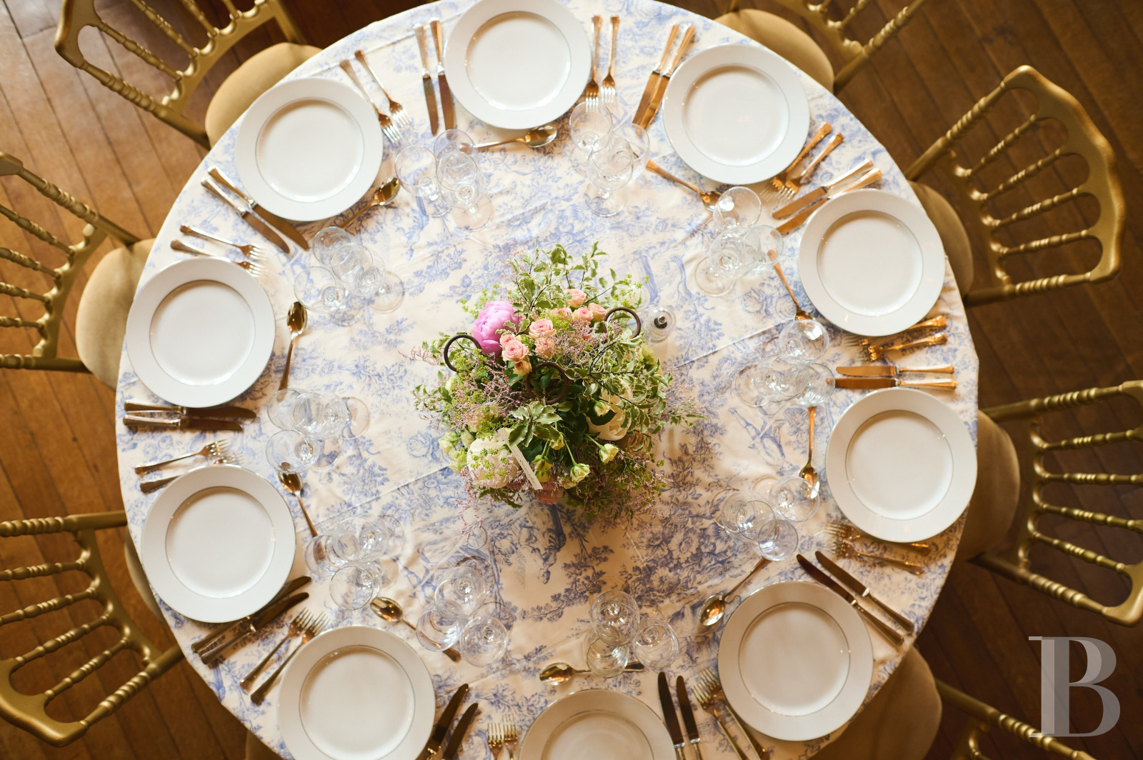 A chateau-fortress with a one hundred hectare estate in the county of Namur, to the south of Brussels in Belgium - photo  n°44