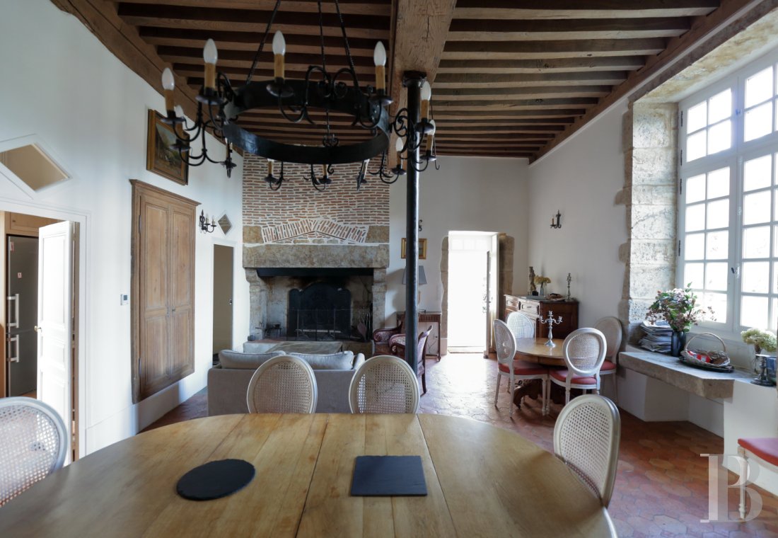 chateaux a vendre bourgogne   - 3