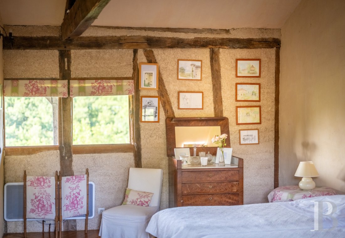 Dans le Tarn, au cœur du vignoble de Gaillac, un château d’origine médiévale entouré de ses vignes - photo  n°38