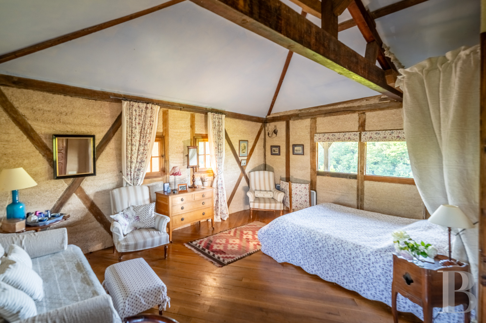 Dans le Tarn, au cœur du vignoble de Gaillac, un château d’origine médiévale entouré de ses vignes - photo  n°36