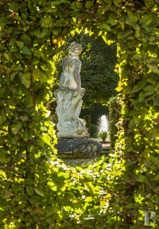 The outbuildings of an 18th-century manor house and its certified «remarkable» garden on the banks of the Loire to the east of Tours - photo  n°17