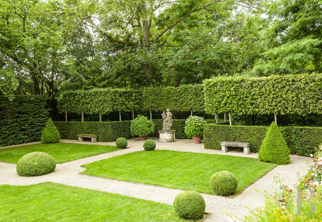 The outbuildings of an 18th-century manor house and its certified «remarkable» garden on the banks of the Loire to the east of Tours - photo  n°27